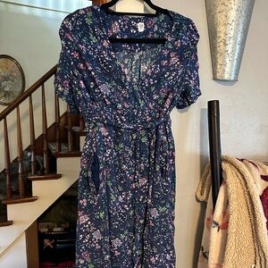 GAP Women’s Floral Wrap Dress w Pockets !!
